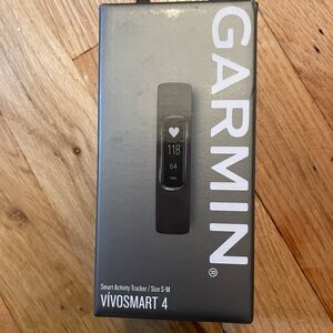 Garmin Vivosmart 4 Smart Activity Tracker